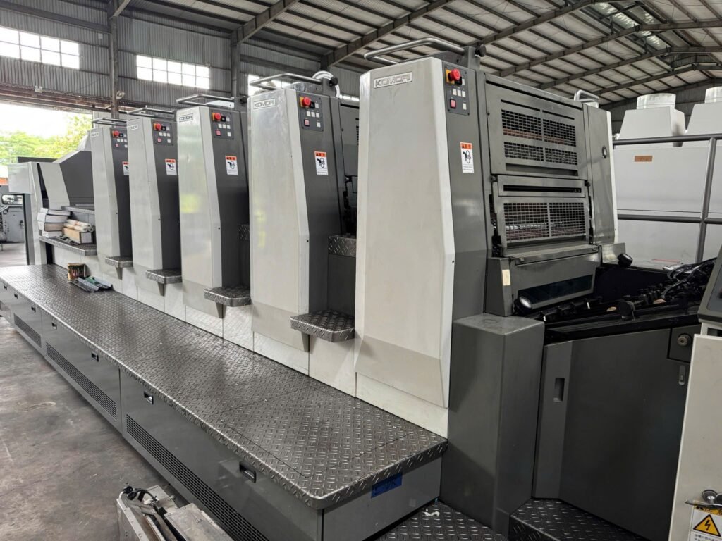 KOMORI LS-526 + UV (Year 2007)